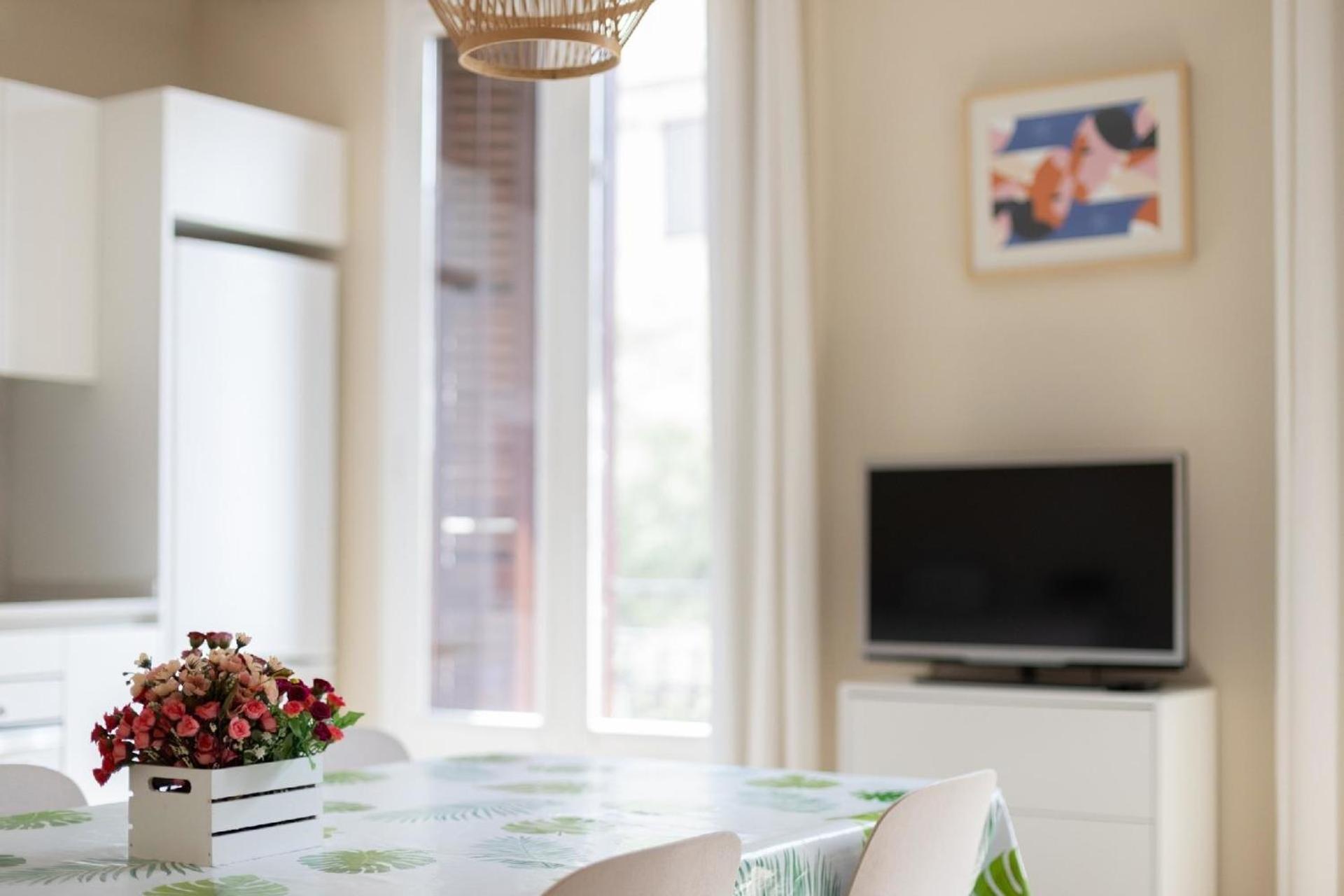 Fuer 6 Personen Ca 90 Qm In Barcelona-eixample, Costa Brava Costa Del Maresme Appartement Barcelone