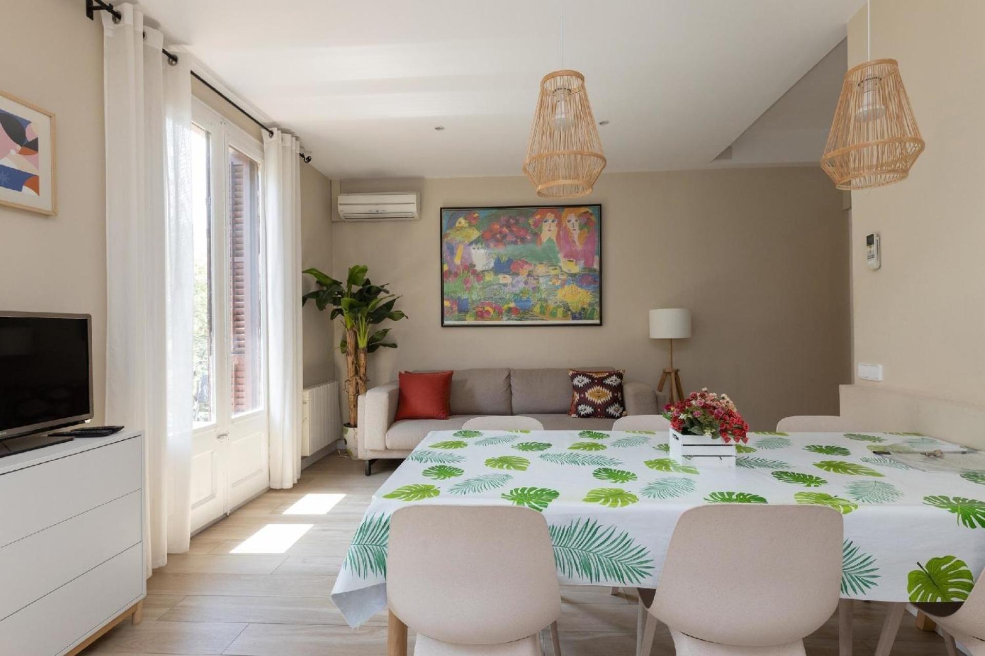 Fuer 6 Personen Ca 90 Qm In Barcelona-eixample, Costa Brava Costa Del Maresme Appartement *