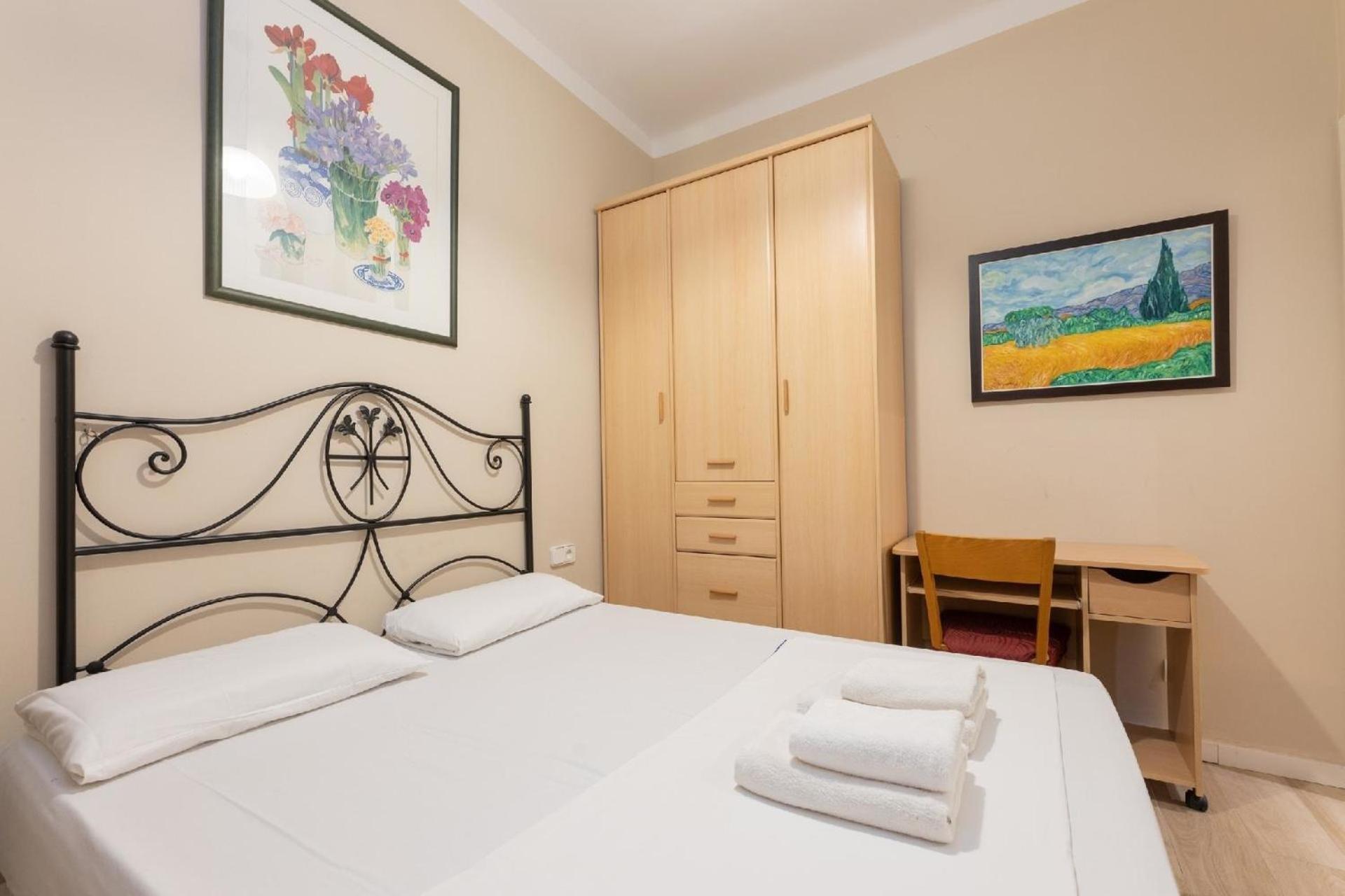 Appartement Fuer 6 Personen Ca 90 Qm In Barcelona-eixample, Costa Brava Costa Del Maresme