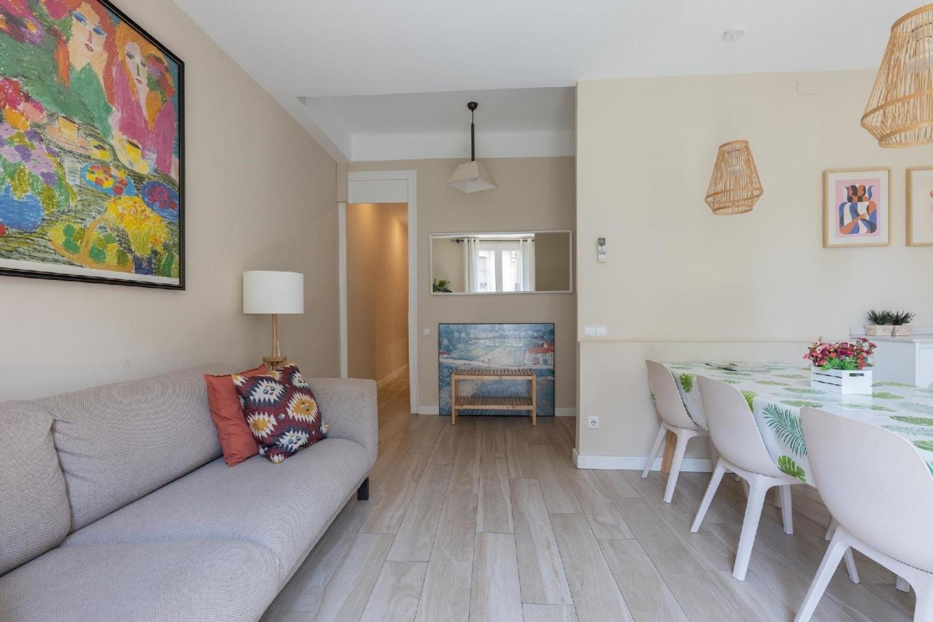 Fuer 6 Personen Ca 90 Qm In Barcelona-eixample, Costa Brava Costa Del Maresme Appartement *