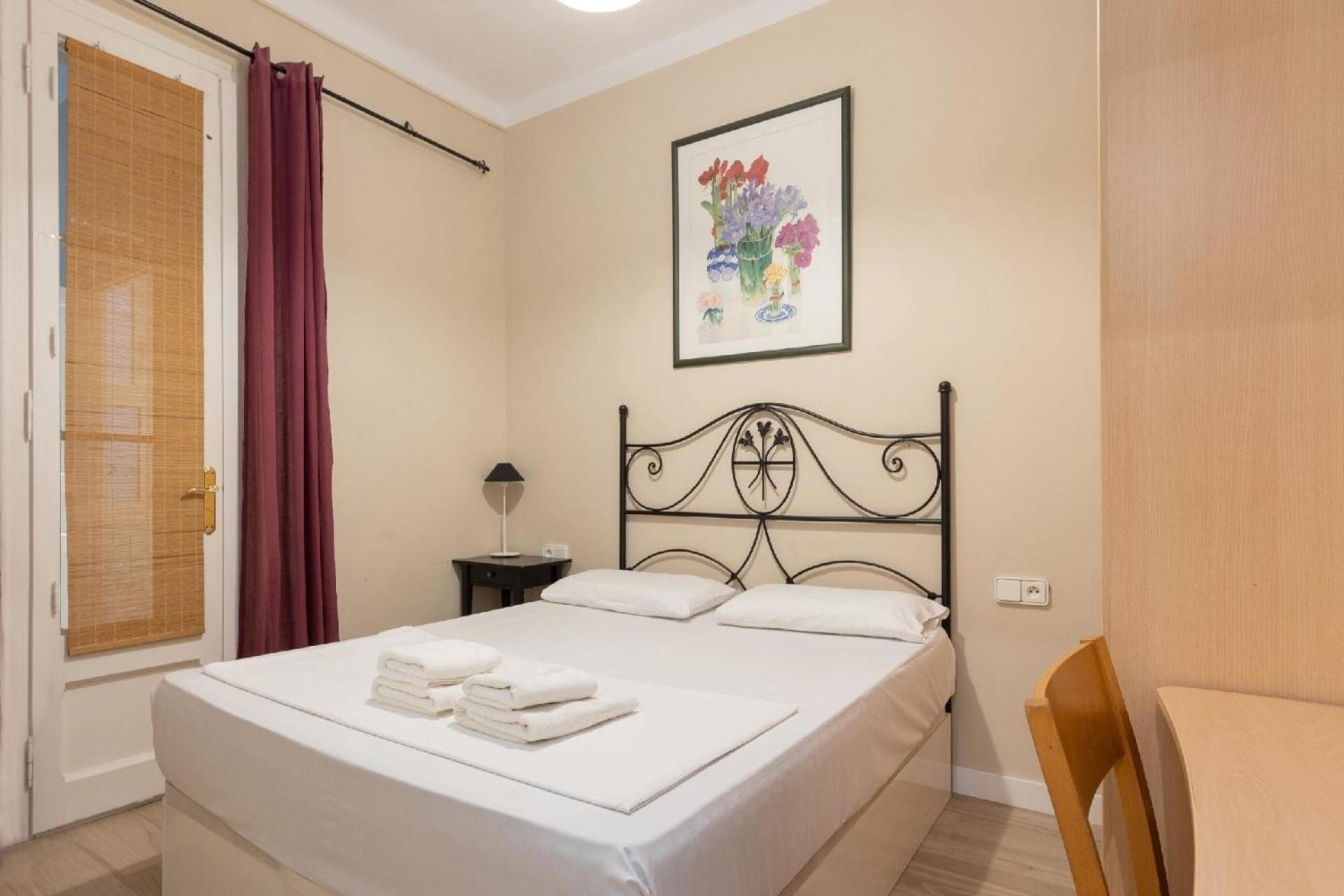 Fuer 6 Personen Ca 90 Qm In Barcelona-eixample, Costa Brava Costa Del Maresme Appartement Barcelone